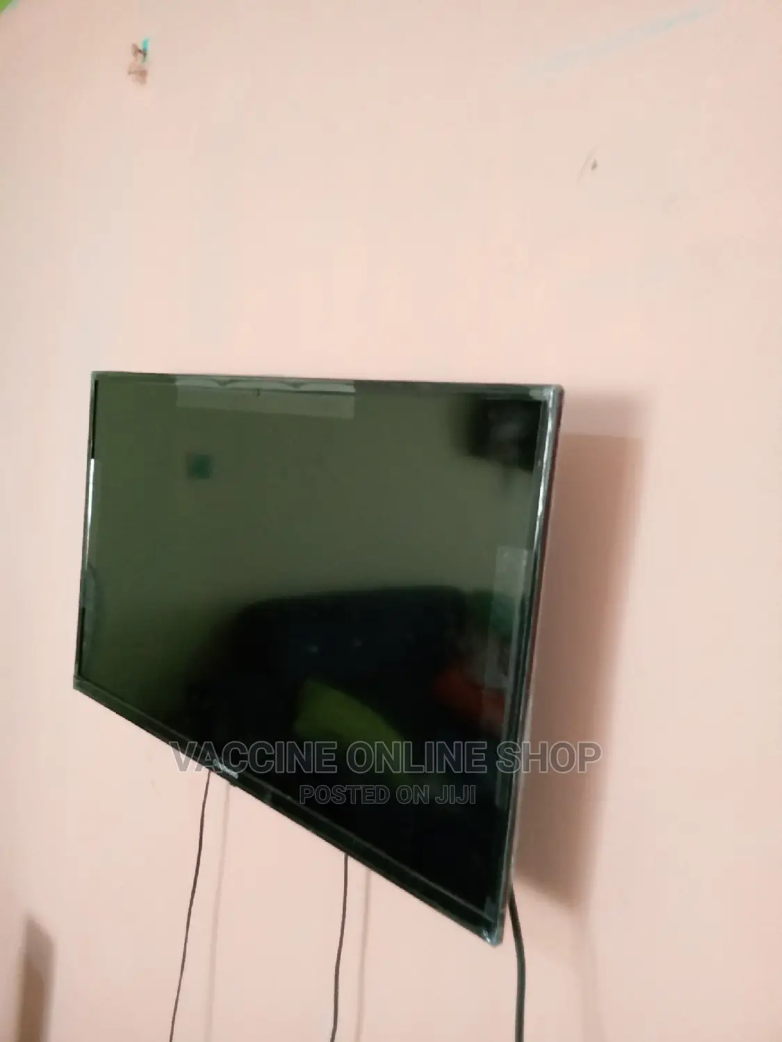 Smartec 32inch Tv