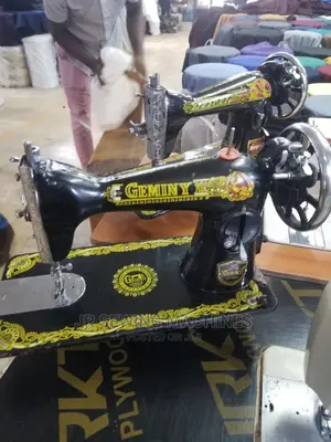 Geminy Sewing Machine