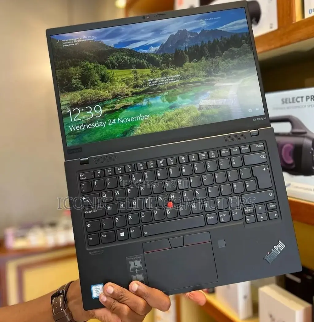 New Laptop Lenovo ThinkPad X1 Carbon 16GB Intel Core i5 SSD 512GB