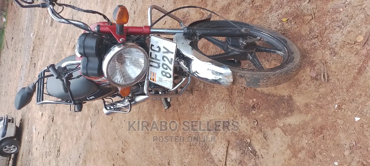 Hero Hunter 125 2022 White