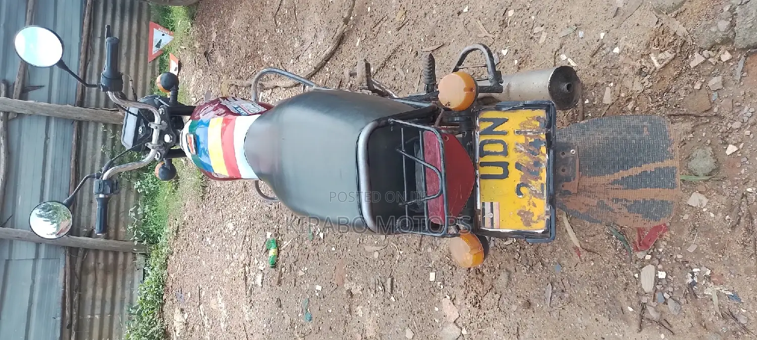 Bajaj Avenger 160 Street 2015 Silver