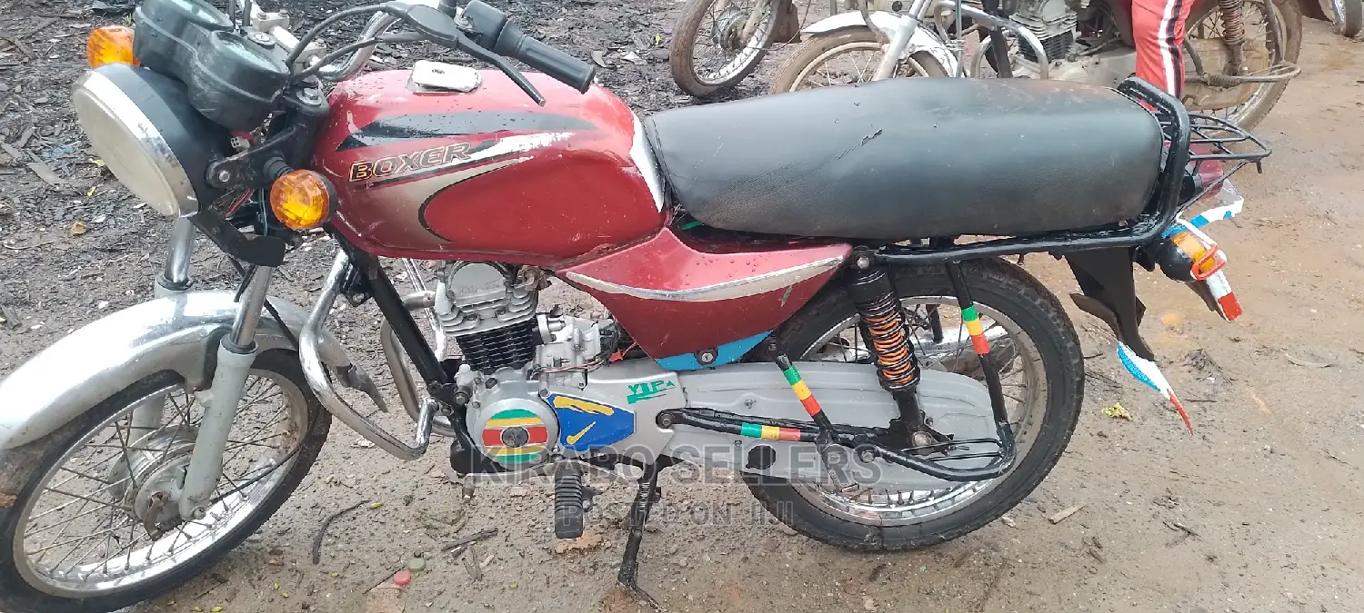 Bajaj Discover 150 2014 Pink