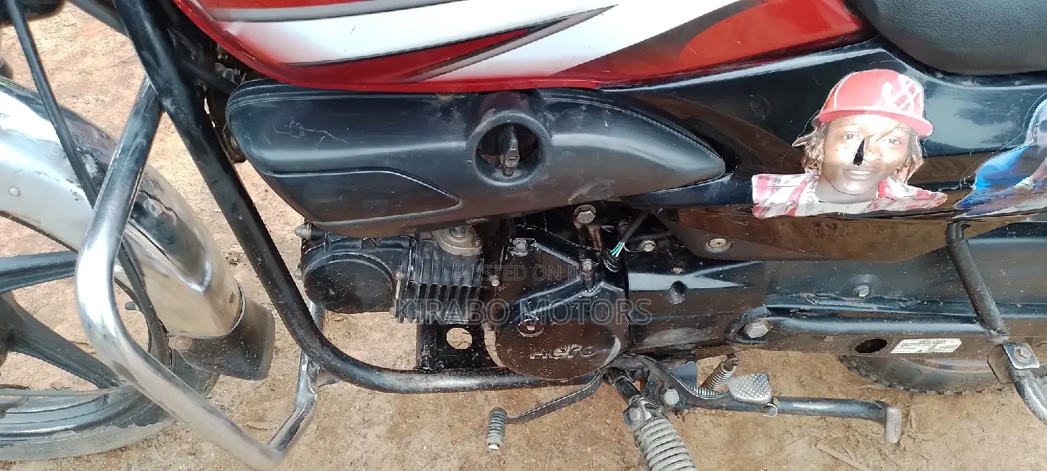 TVS HLX 125 2020 Gray