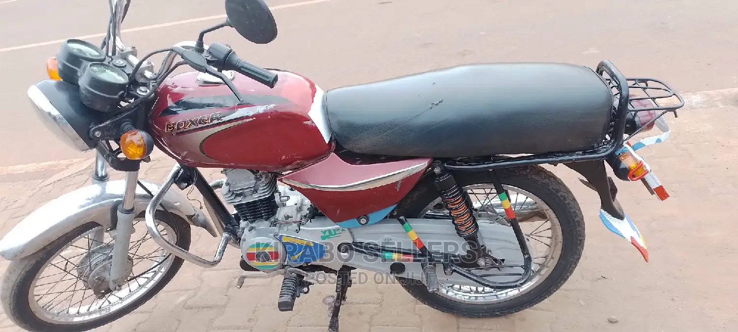 Bajaj Boxer 100 2015 Gray