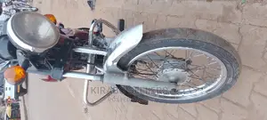 Bajaj Boxer 100 2015 Gray