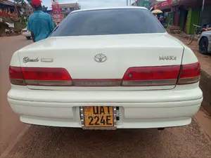 Toyota Mark II 2.0 AWD 1999 White