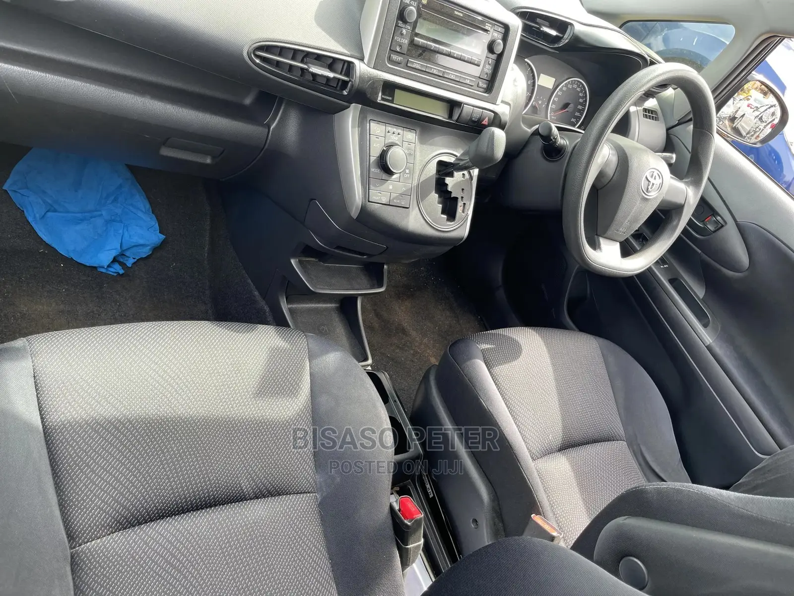 Toyota Wish 2010 Gray