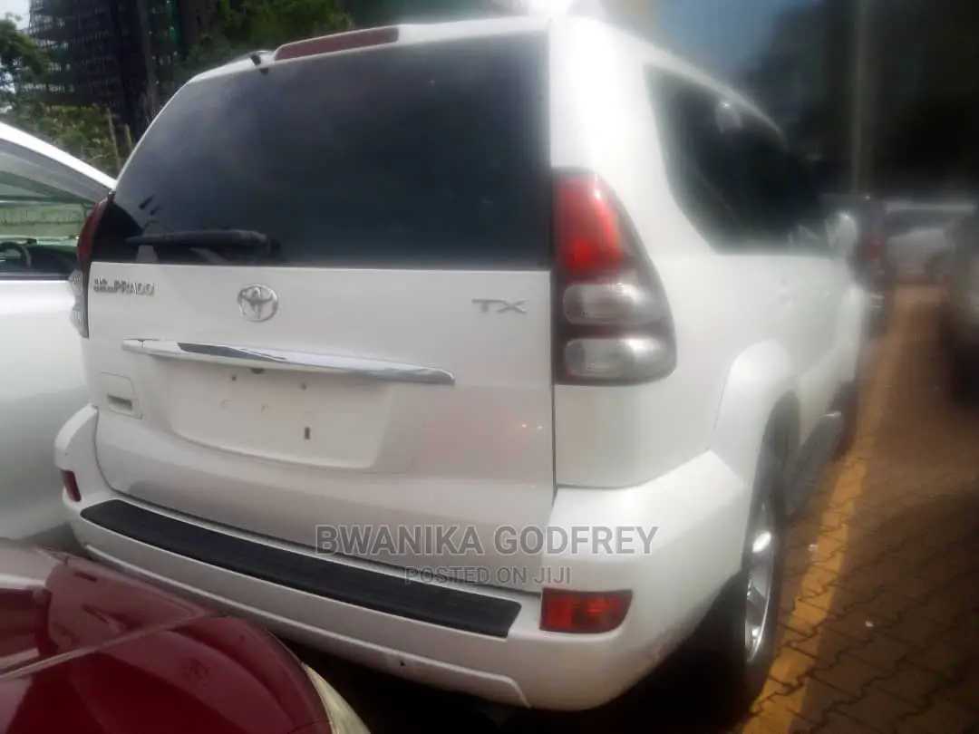 Toyota Land Cruiser Prado 3.0 D-4d 5dr 2008 White