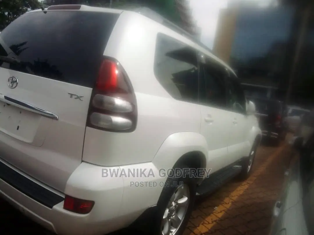 Toyota Land Cruiser Prado 3.0 D-4d 5dr 2008 White