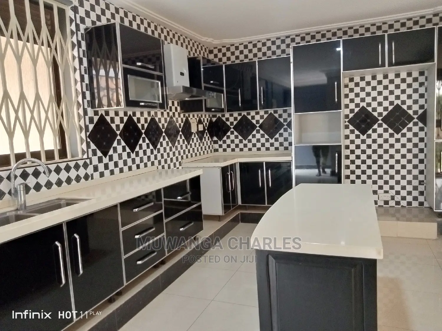 4bdrm Duplex in Fs Properties Ltd, Central Division for Rent