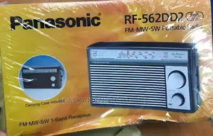 PANASONIC FM-MW-SW Portable Battery Retro Radio RF-562DD2