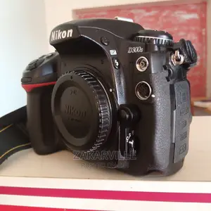Nikon D300s Body Only