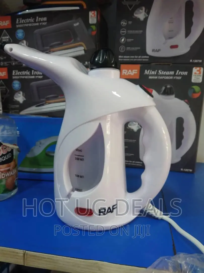Raf Handheld Garment Steamer, 160ml Water Capacity- White