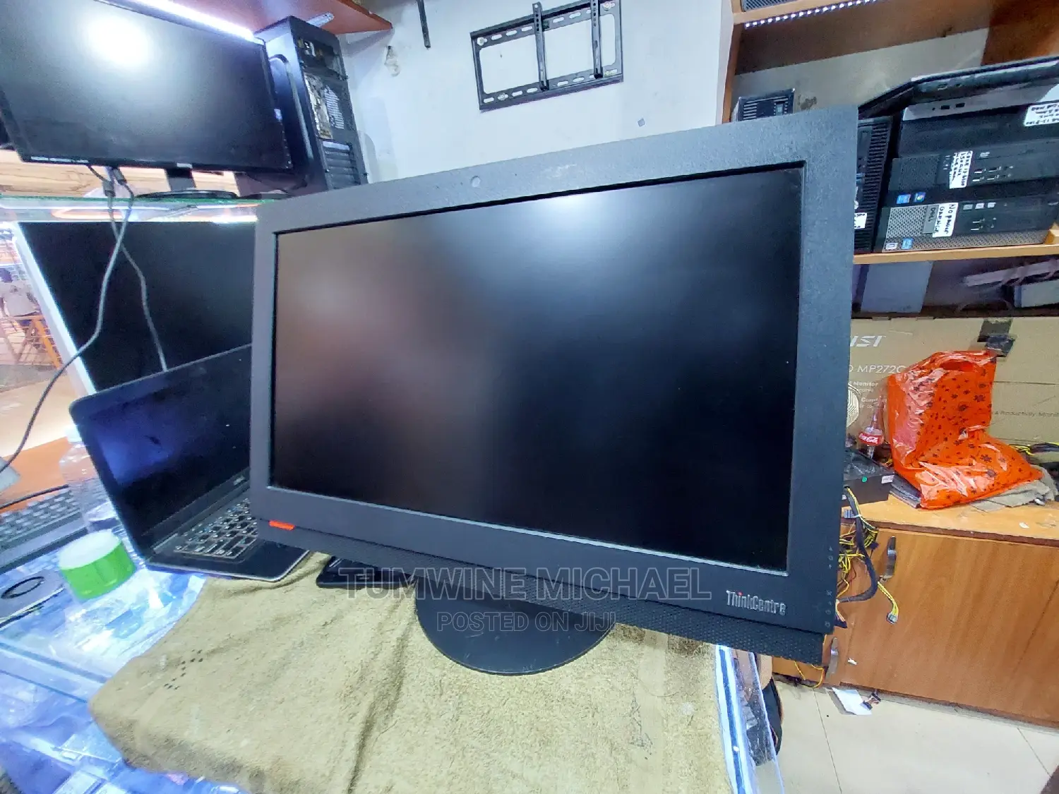 Desktop Computer Lenovo ThinkCentre 24 8GB Intel Core I5 HDD 500GB