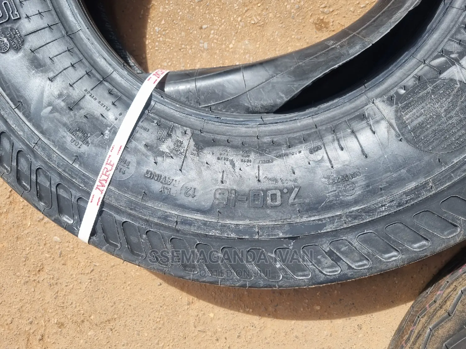 700r16 Highway MRF Tyres