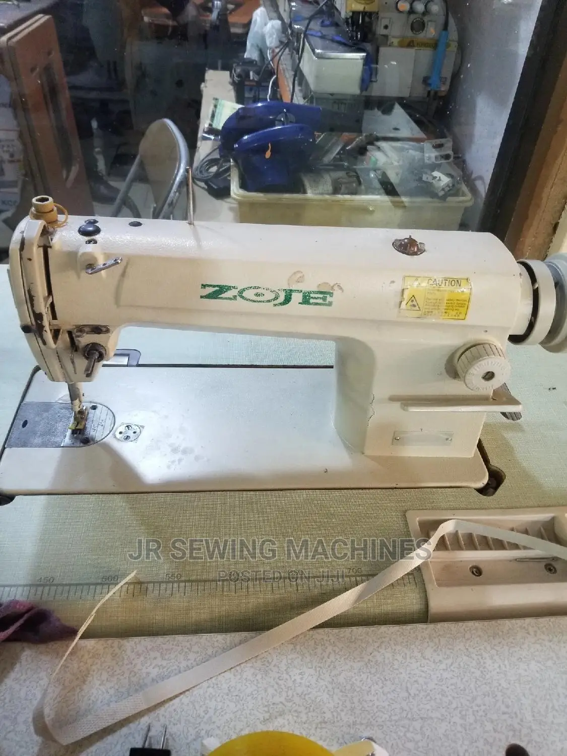 Industrial Sewing Machine