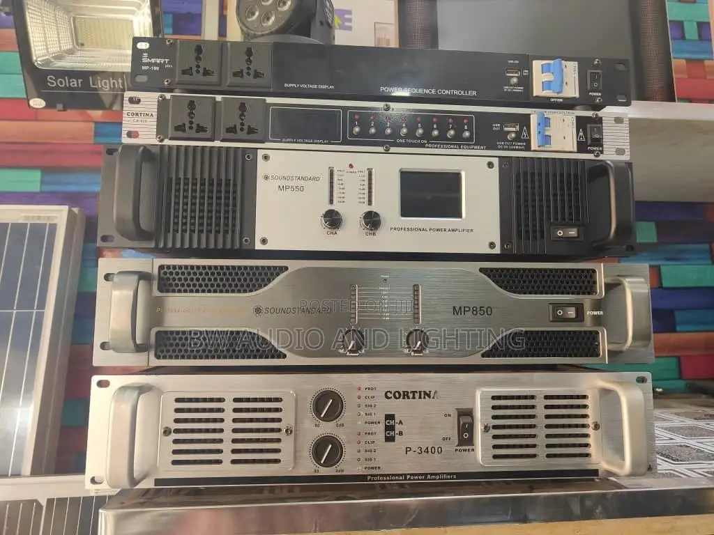 Power Amplifiers /Amplifers /Crest Audio Amplifer