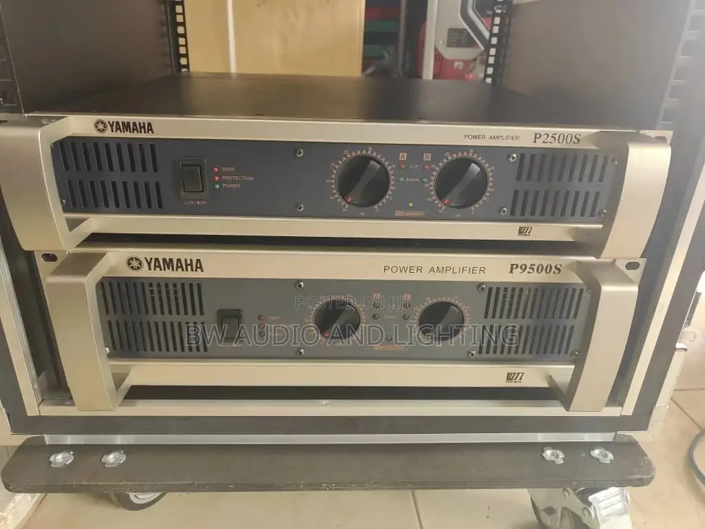 Power Amplifiers /Amplifers /Crest Audio Amplifer