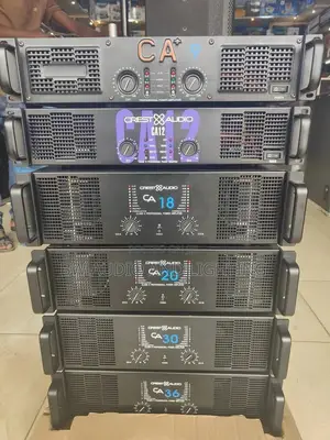 Power Amplifiers /Amplifers /Crest Audio Amplifer