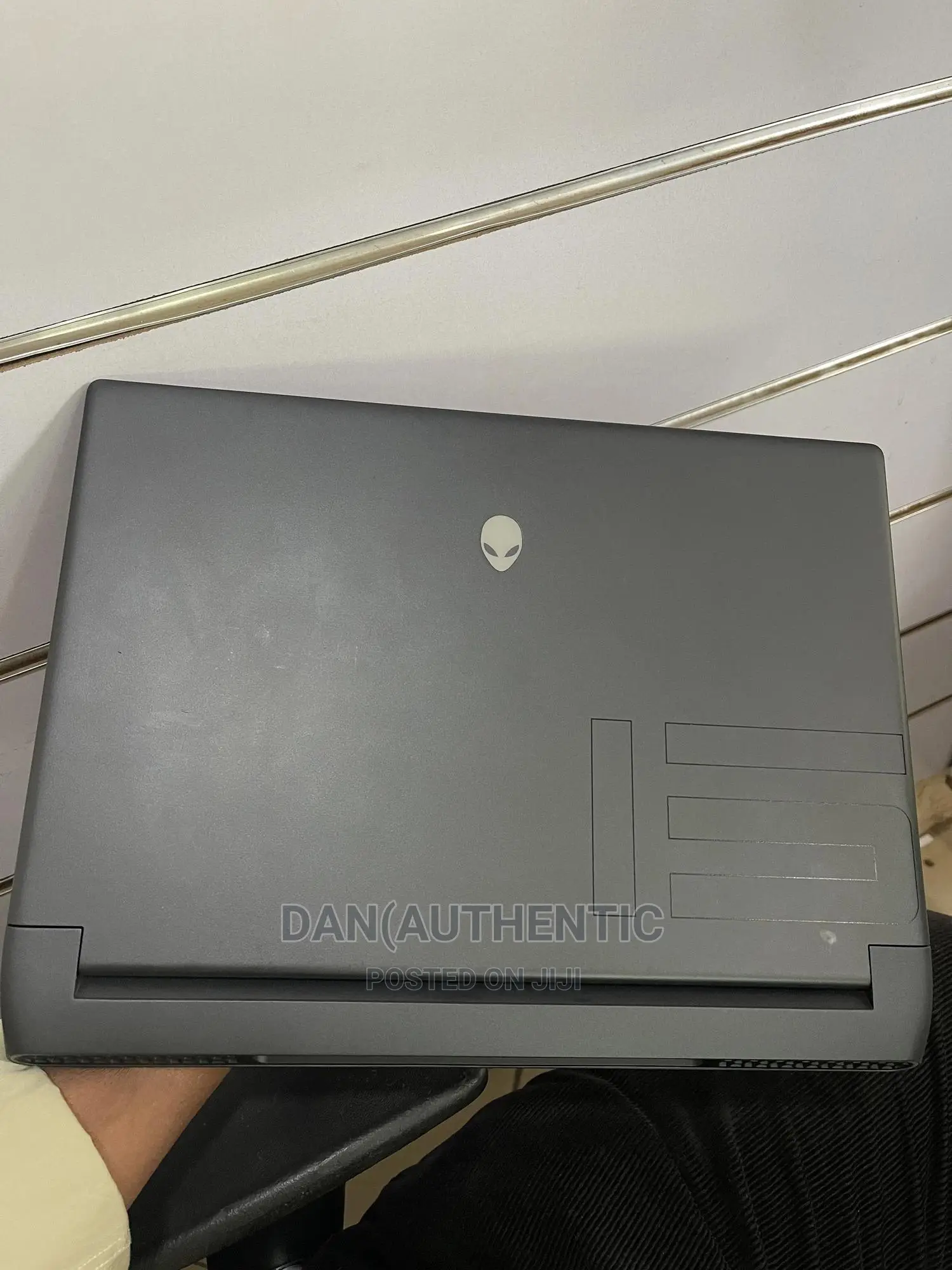 New Laptop Alienware Area-51m 16GB Intel Core I7 SSD 1T