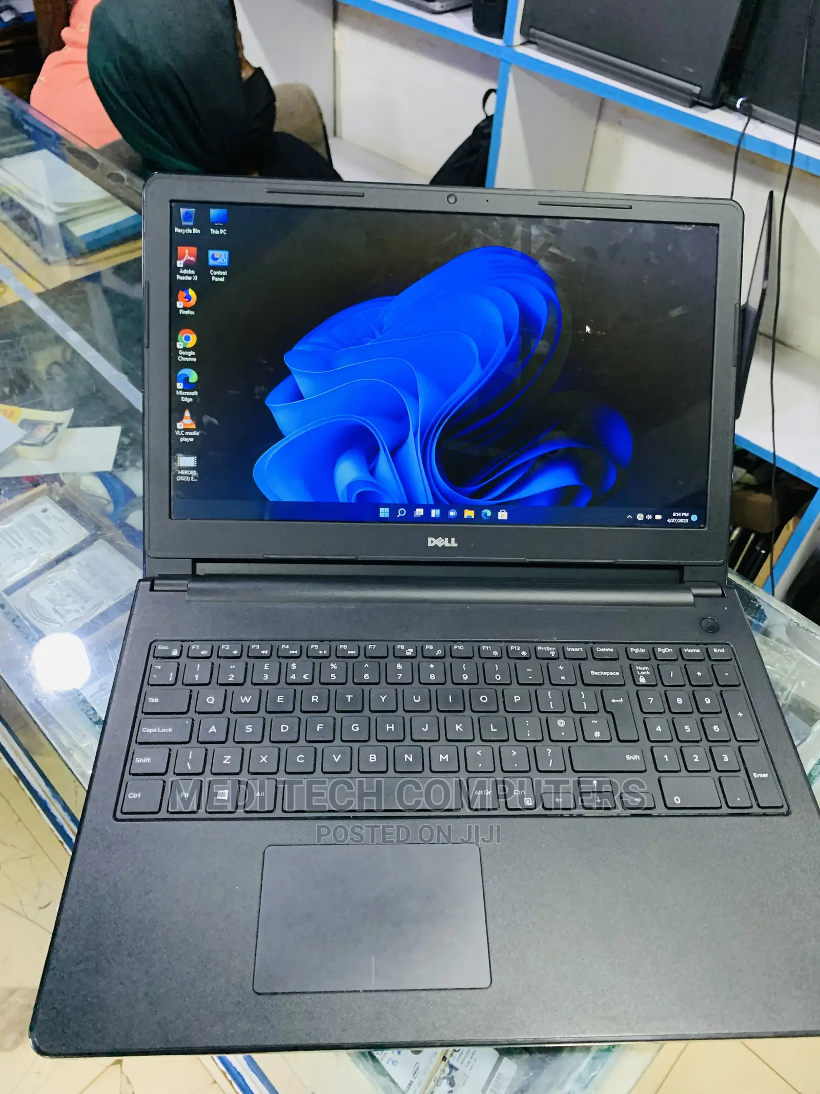 Laptop Dell Inspiron 15 3552 4GB Intel Celeron HDD 500GB