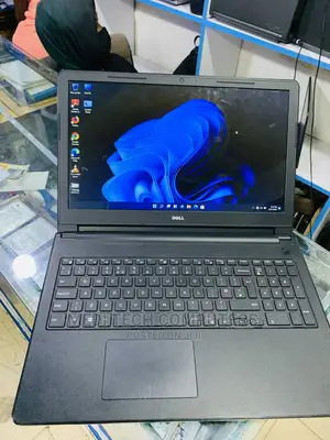 Laptop Dell Inspiron 15 3552 4GB Intel Celeron HDD 500GB