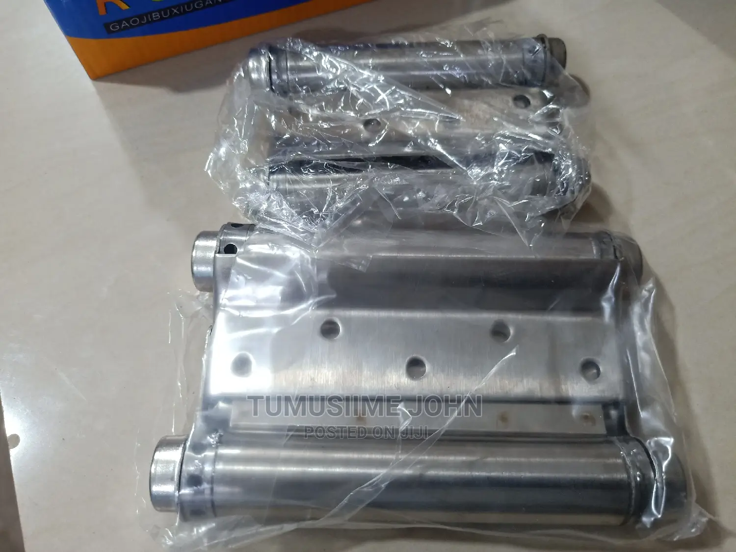 Swinging Hinges
