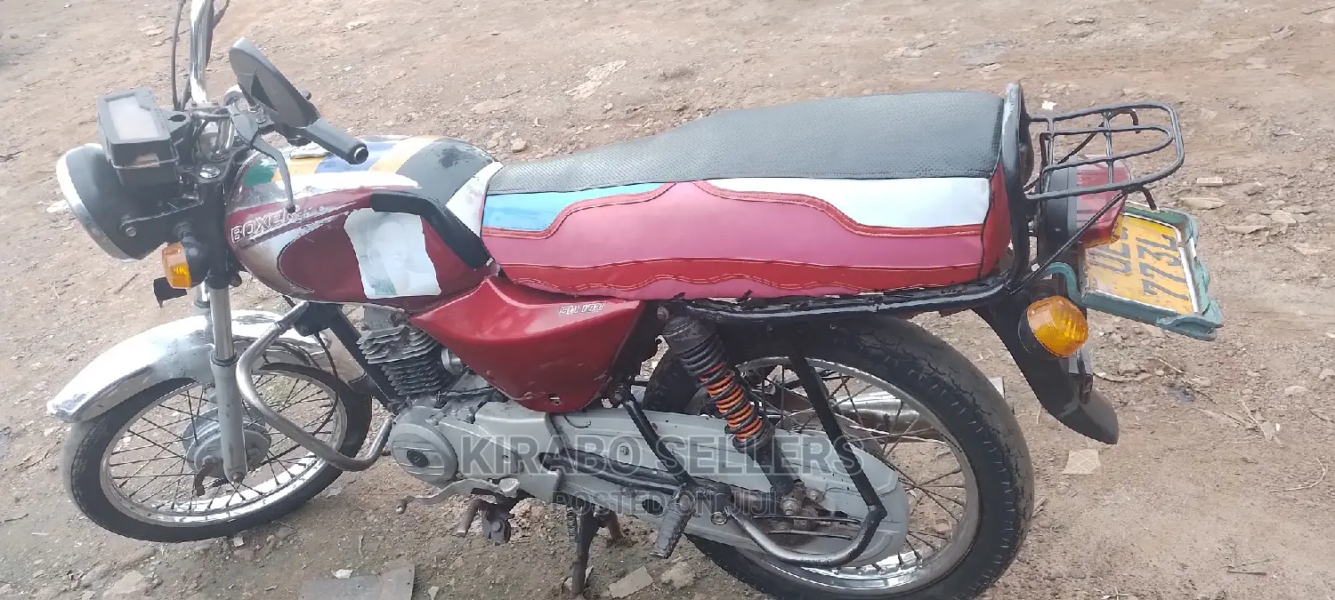 Bajaj RE 2014 Red
