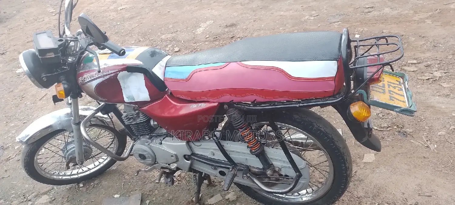 Bajaj RE 2014 Red