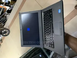 Laptop Dell Vostro 3360 4GB Intel Core I3 HDD 500GB