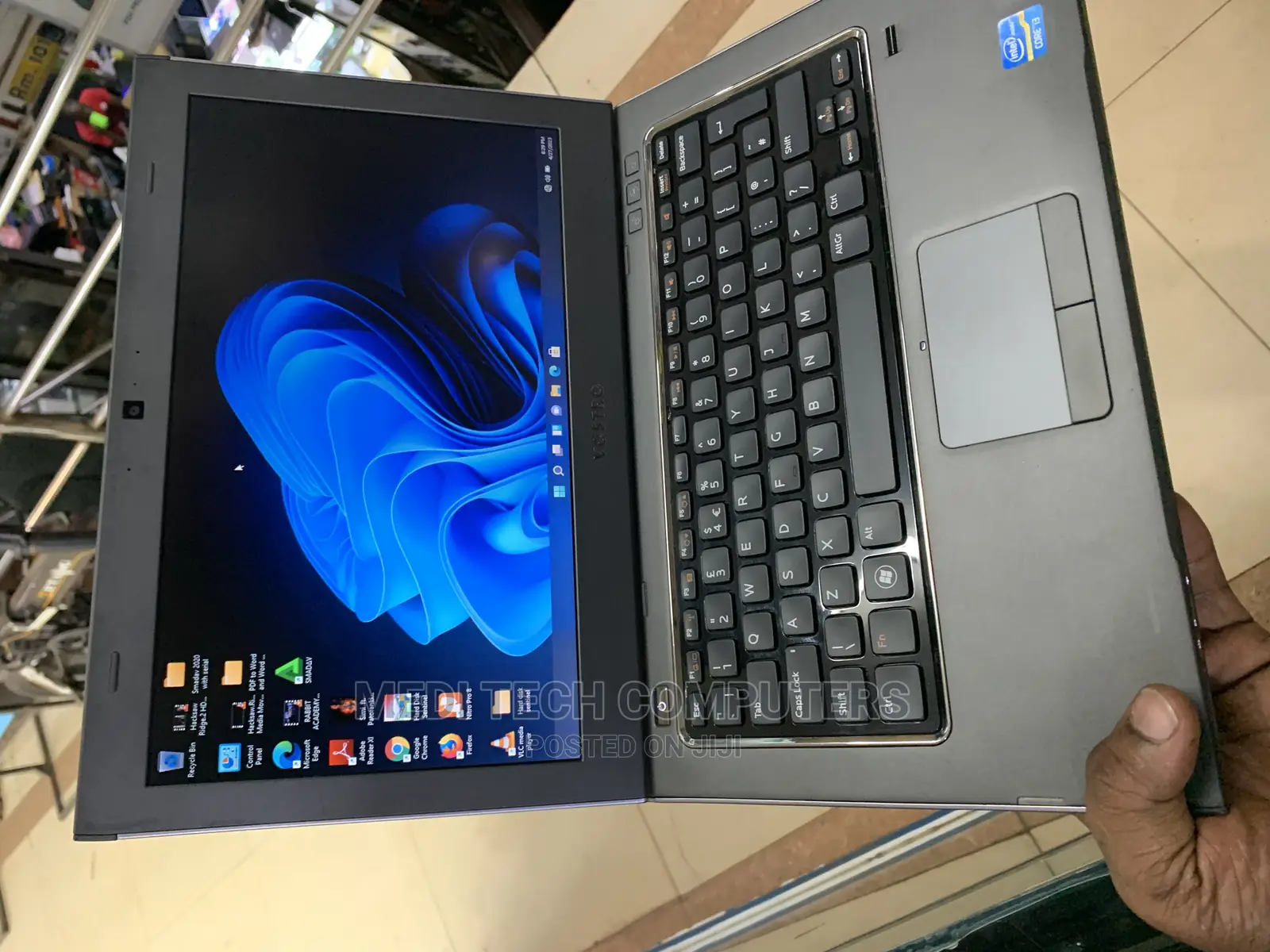 Laptop Dell Vostro 3360 4GB Intel Core I3 HDD 500GB