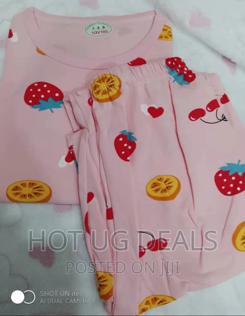 2pc Unisex Kids Night Wear ( 5 - 9 Years) - Multicolor