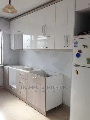 Min Kitchen Cabinet Set