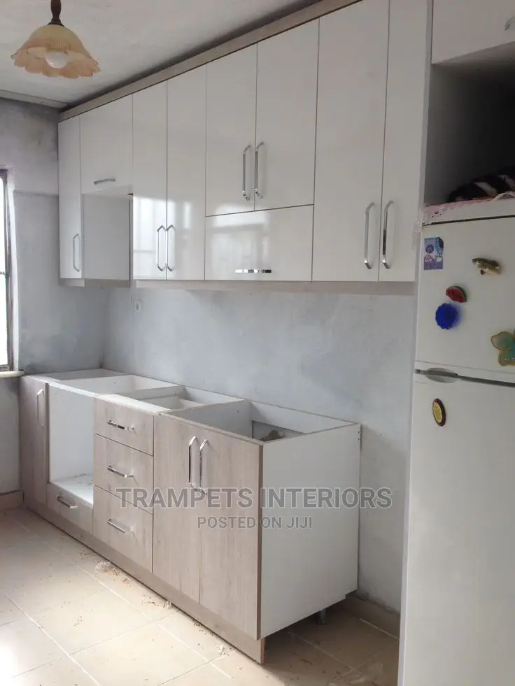Min Kitchen Cabinet Set