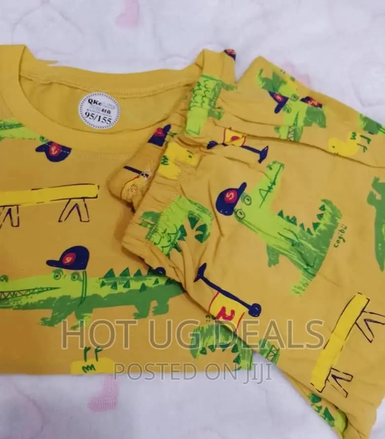 2pc Unisex Kids Night Wear ( 5 - 9 Years) - Multicolor