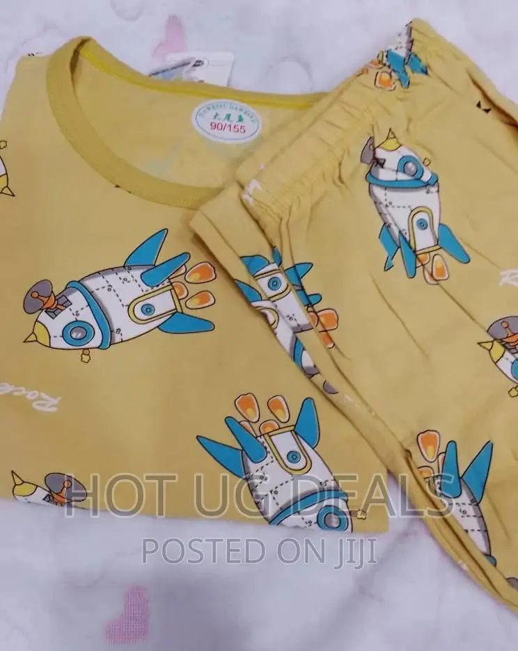 2pc Unisex Kids Night Wear ( 5 - 9 Years) - Multicolor