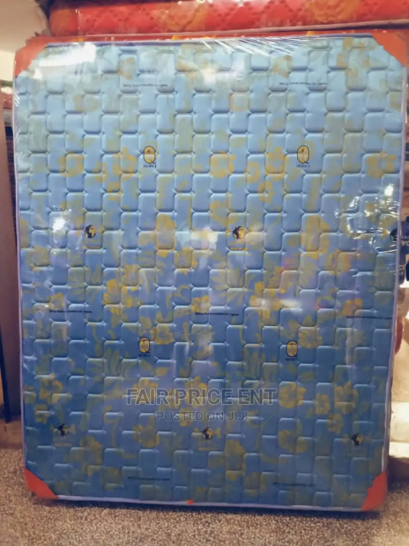 Qilted Density Mattress.6x6x8inches,( Blue)