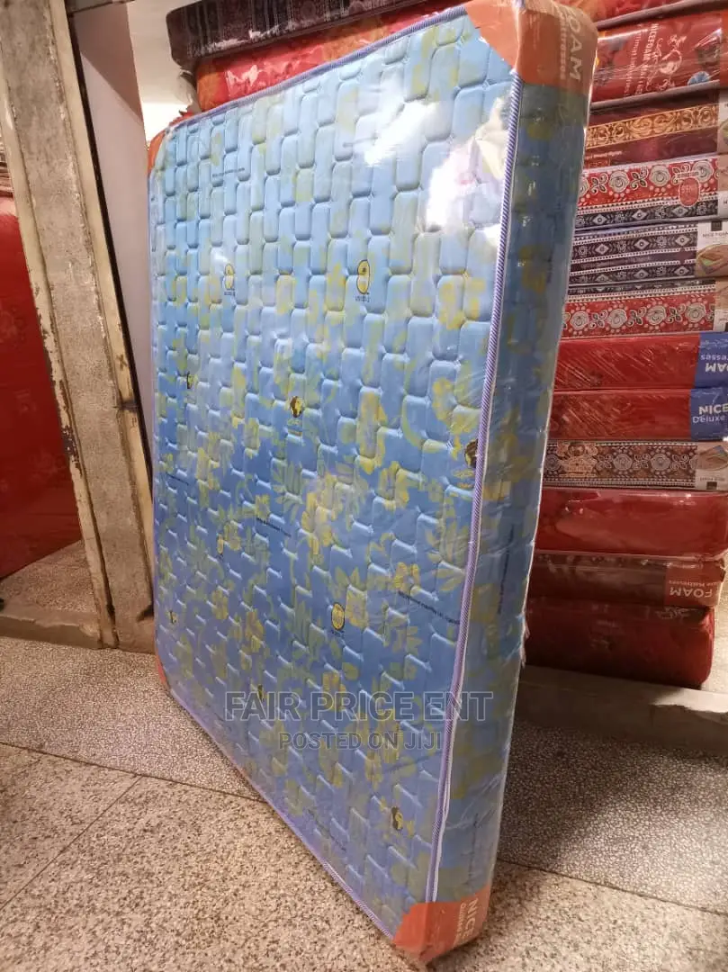 Qilted Density Mattress.6x6x8inches,( Blue)