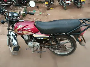 Jinan Qingqi UZ110T 2014 Red