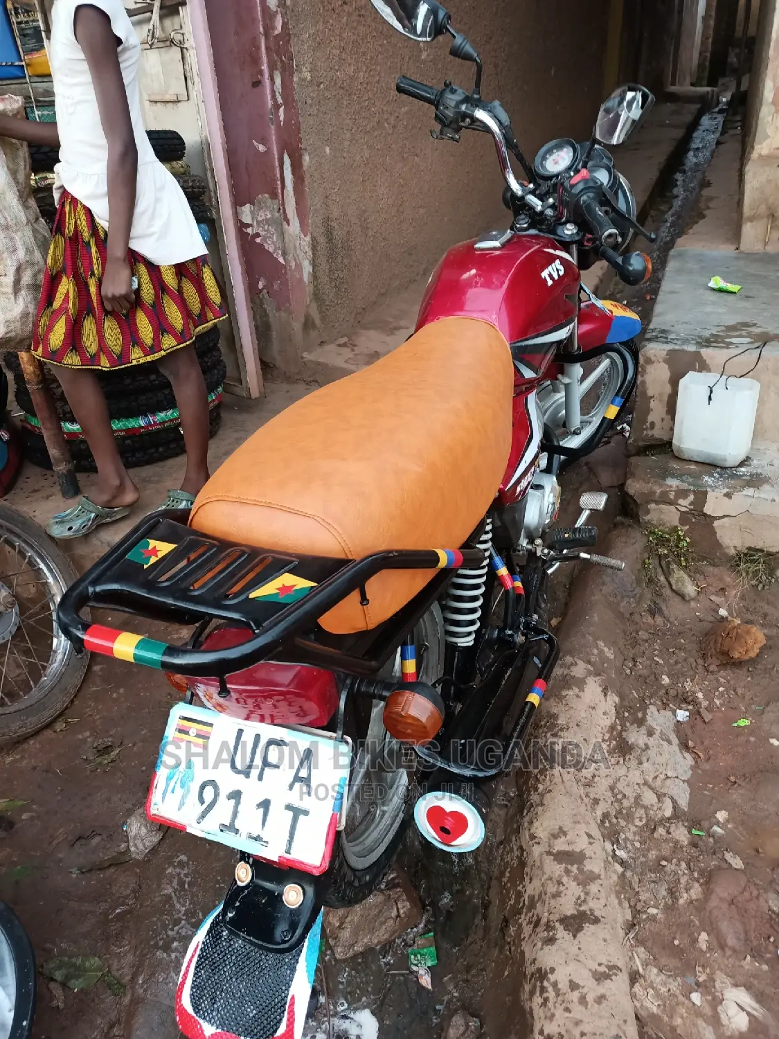 Jinan Qingqi QM125-3J 2022 Red