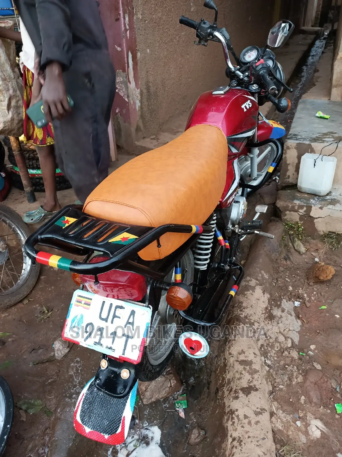 Jinan Qingqi QM125-3J 2022 Red