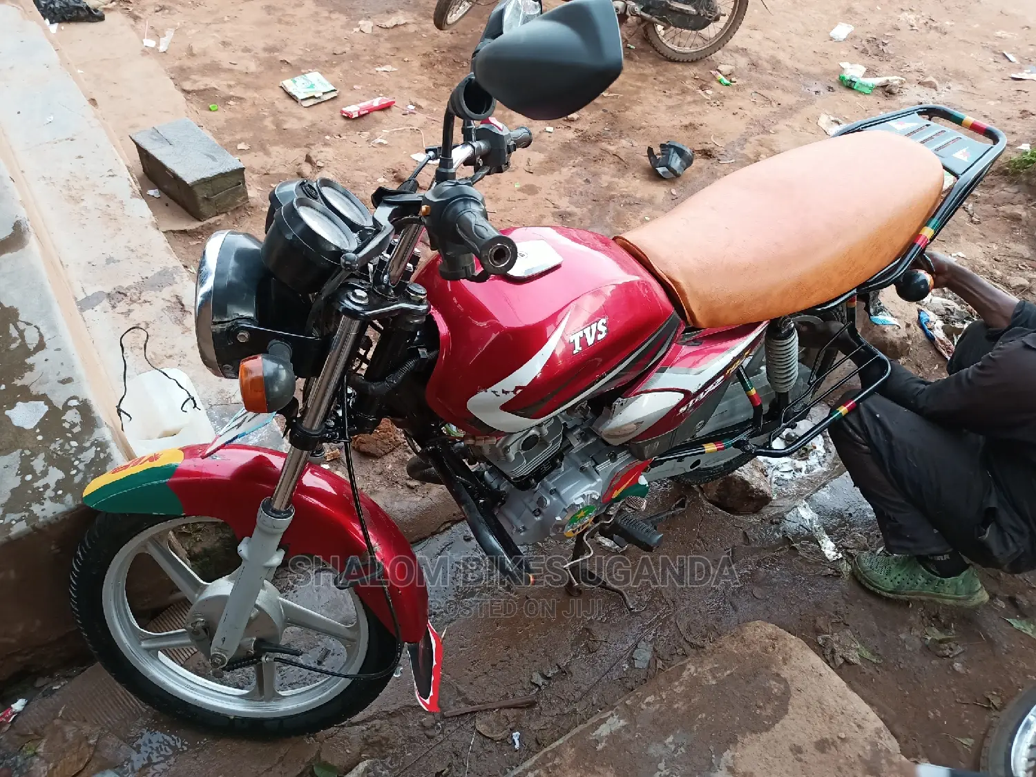 Jinan Qingqi QM125-3J 2022 Red