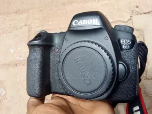 CANON 6D Body (Full Frame Camera).