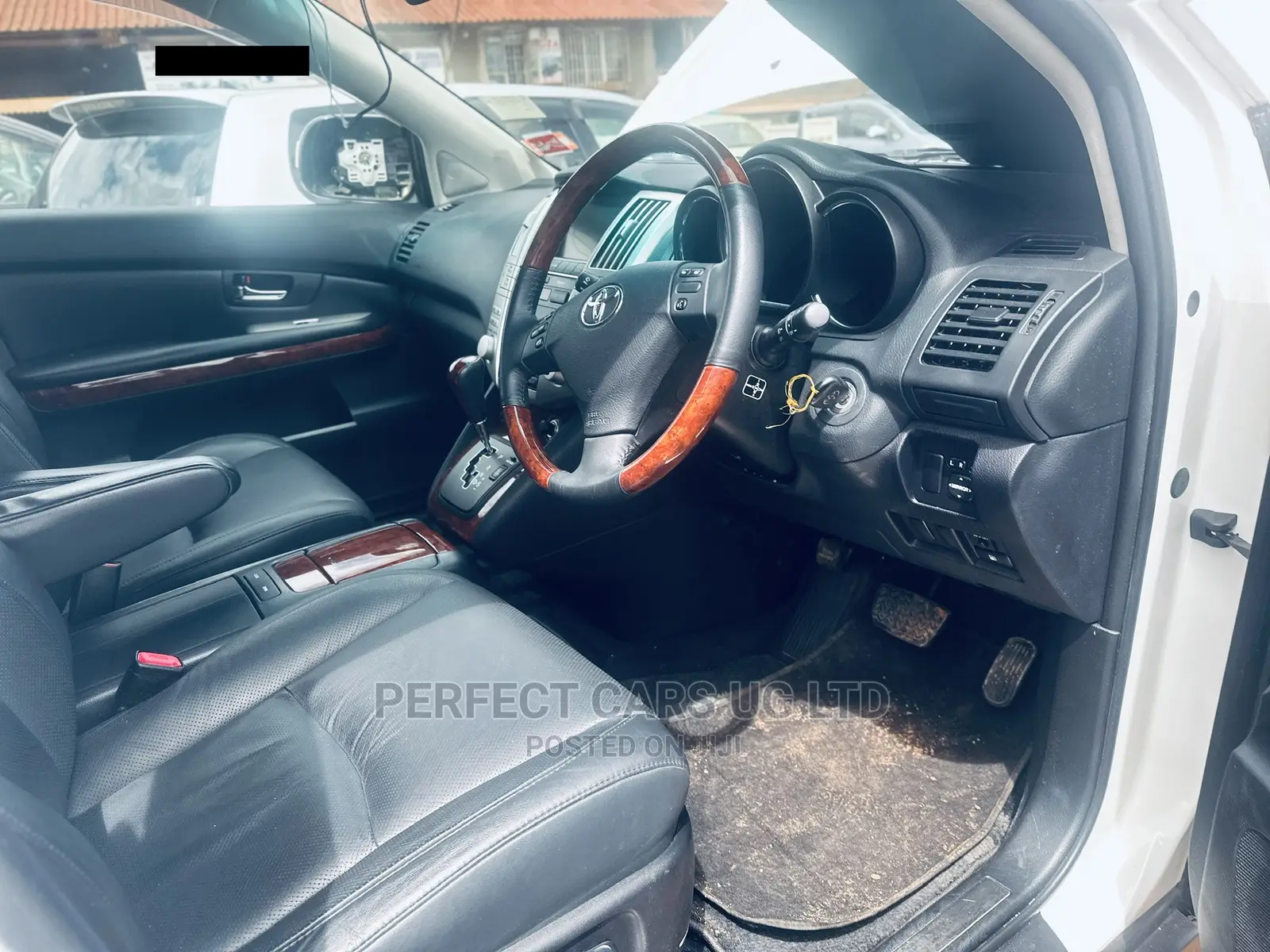 Toyota Harrier 2.4 2011 Pearl
