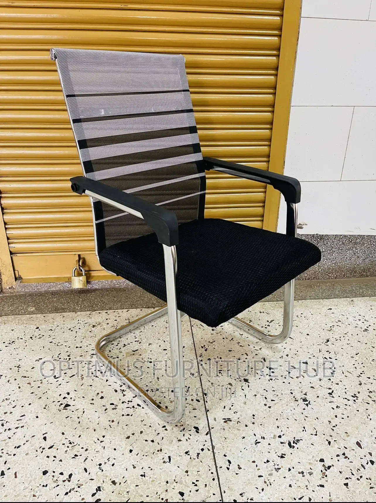 Visitor Chair (Striped)