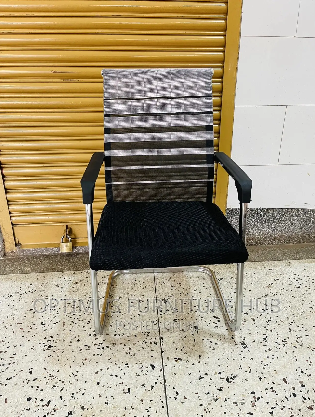 Visitor Chair (Striped)