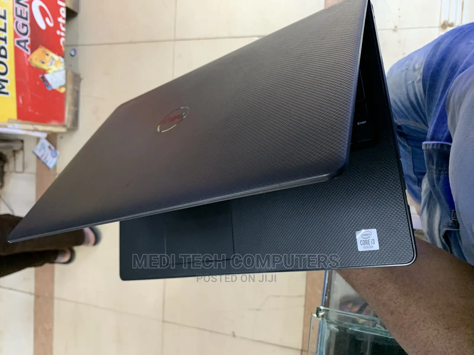 Laptop Dell Inspiron 15 3552 4GB Intel Core I3 HDD 500GB