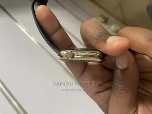 Apple Watch Series 7 Stainless Steel Gold Limited Edition