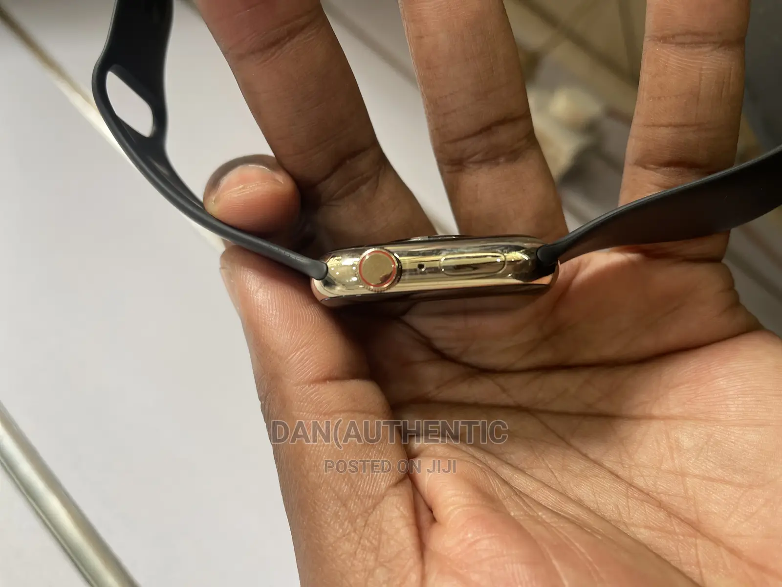 Apple Watch Series 7 Stainless Steel Gold Limited Edition