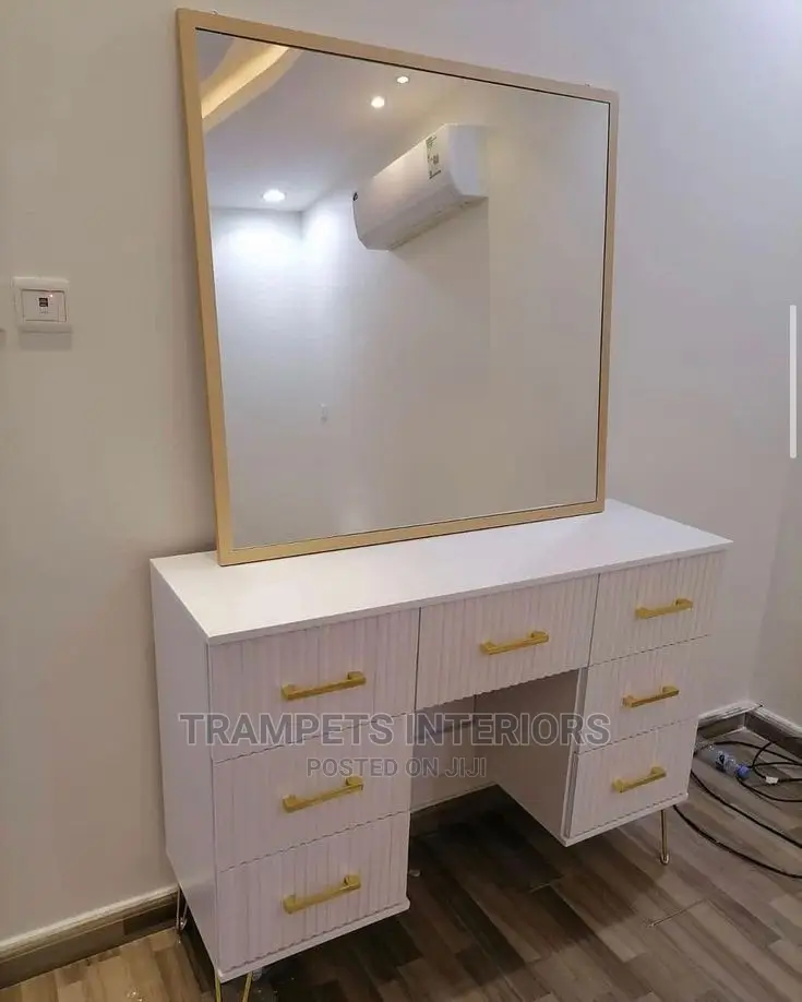 Modern Dressing Mirror